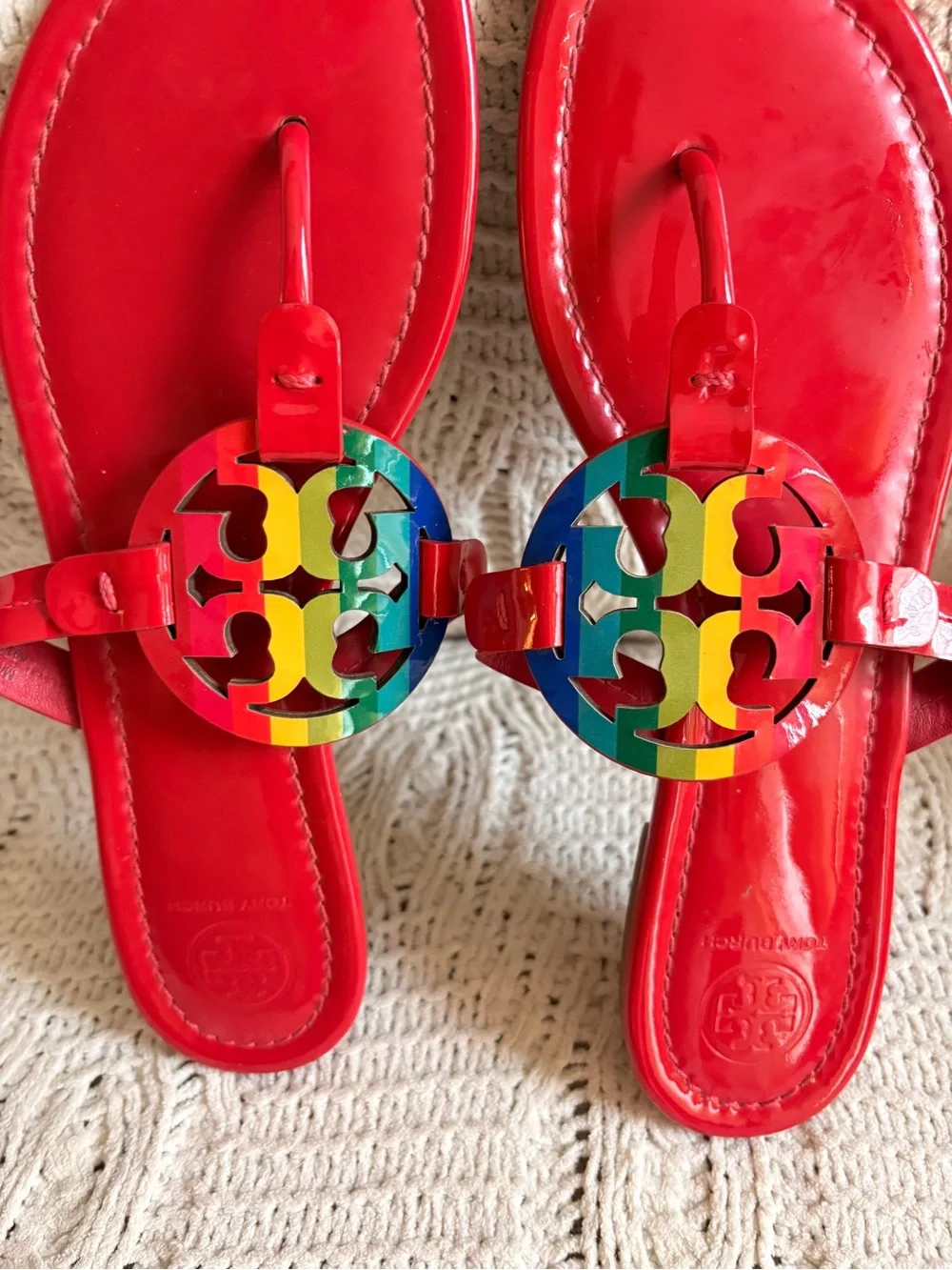 Tory Burch Red Patent Leather Sandals with Rainbow Logo Medallion